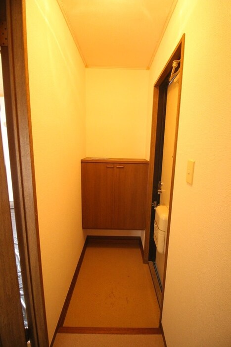 物件内観写真20　(玄関)