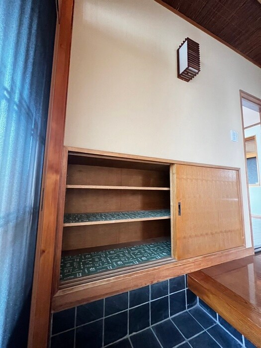 物件内観写真10　(靴箱)