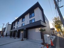 Ｇａｒａｇｅ　Ｌｕｓｓｏ　Ａの外観写真