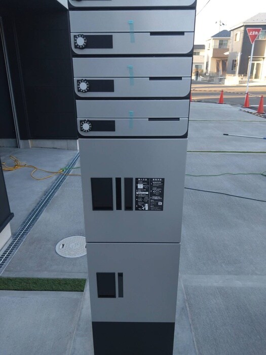 物件外観写真4　(建物設備)