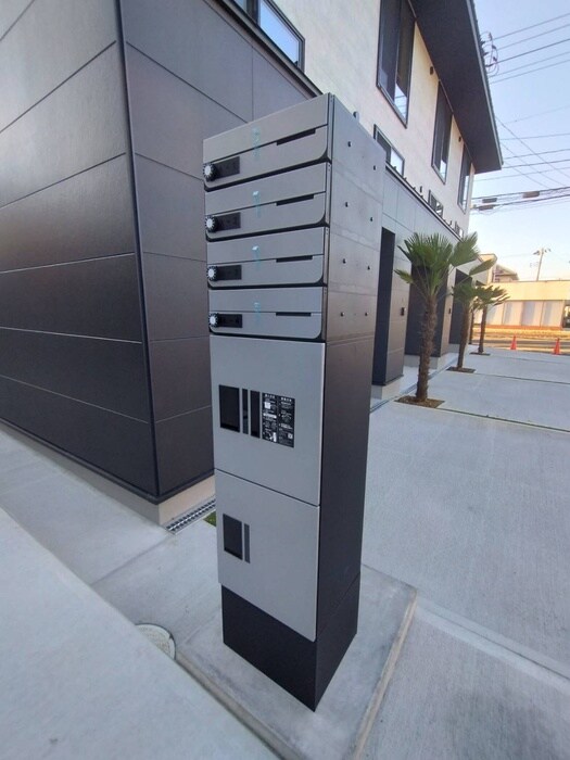 物件外観写真4　(建物設備)