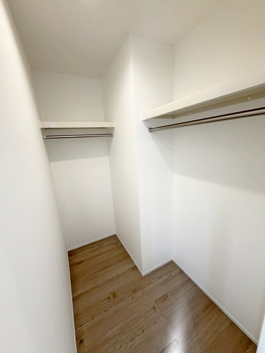 物件内観写真13　(収納)