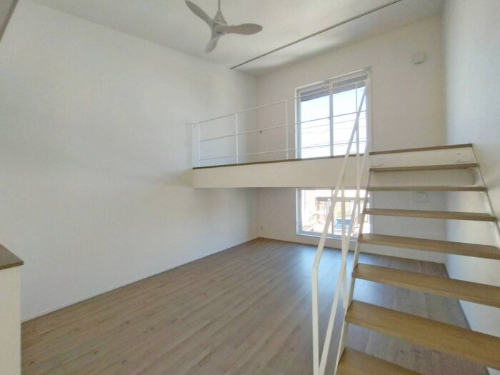 物件内観写真16　(ロフト)