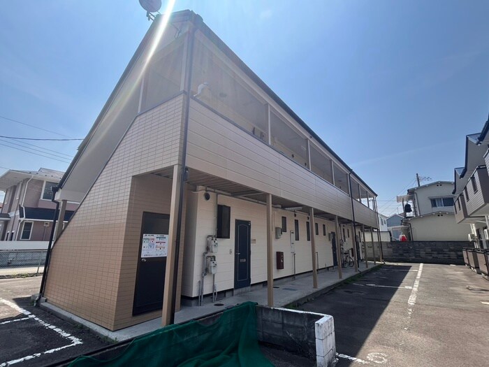 物件外観写真6　(外観写真)