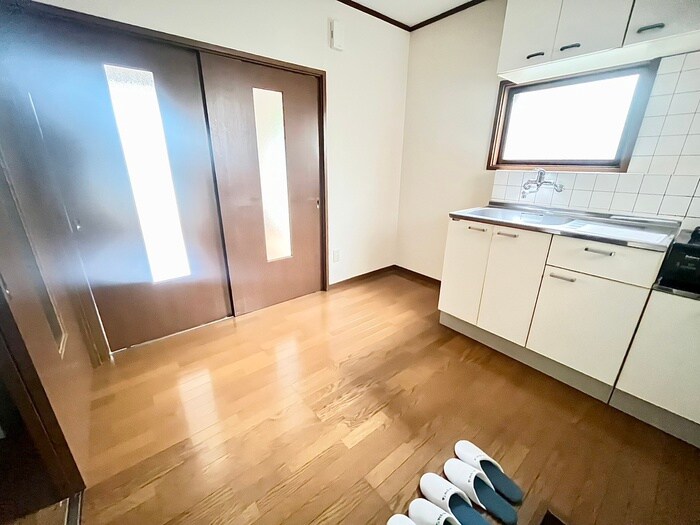 物件内観写真21　(廊下)