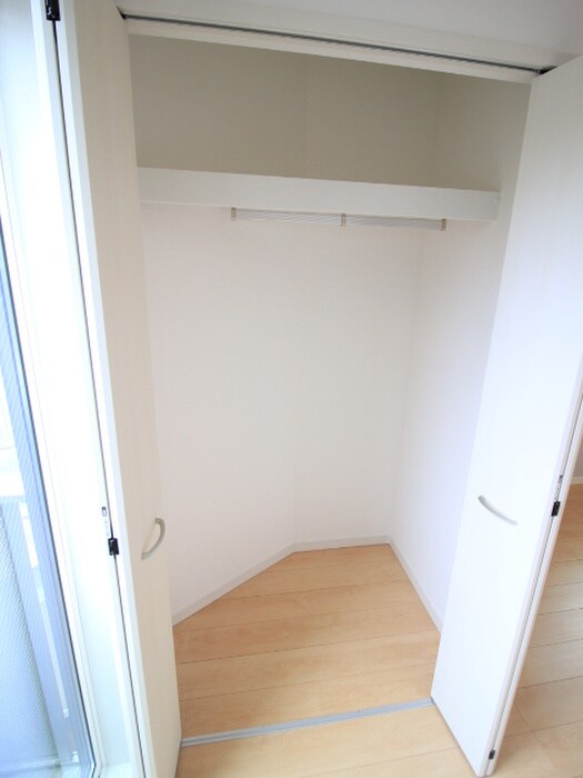 物件内観写真15　(収納)