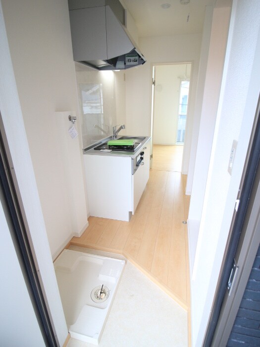 物件内観写真16　(玄関)