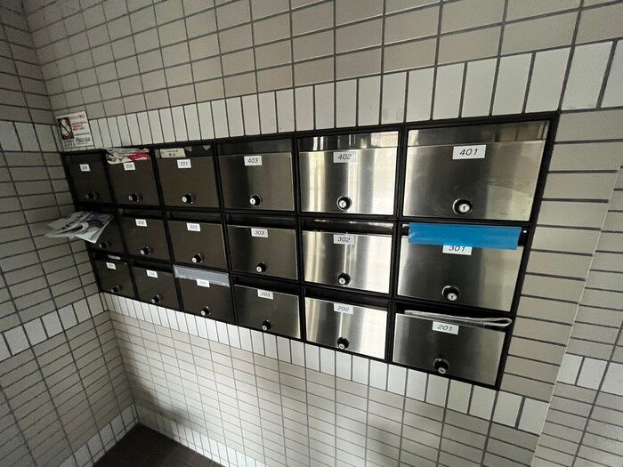 物件外観写真4　(建物設備)