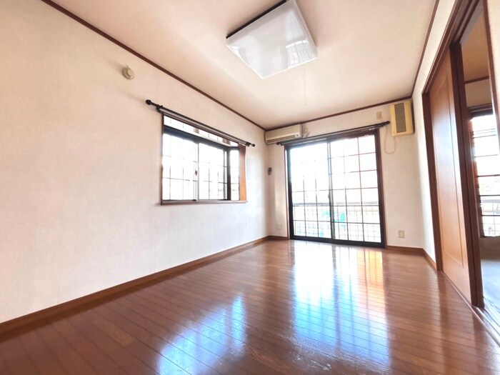 物件内観写真7　(居室)