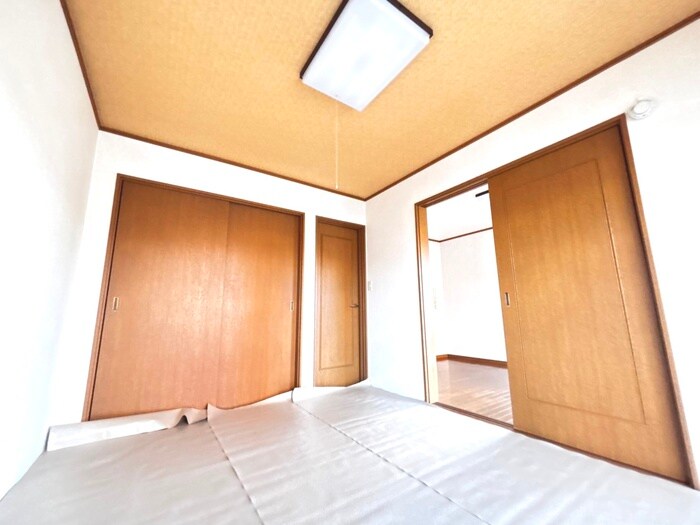 物件内観写真10　(居室)