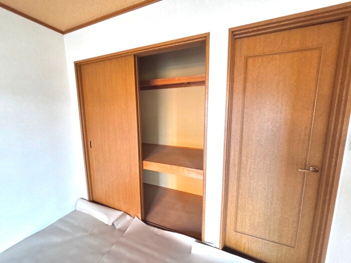 物件内観写真11　(収納)