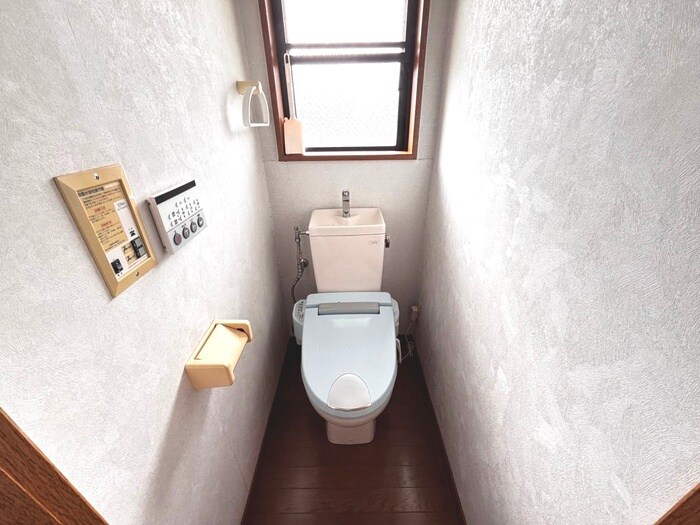 物件内観写真15　(トイレ)