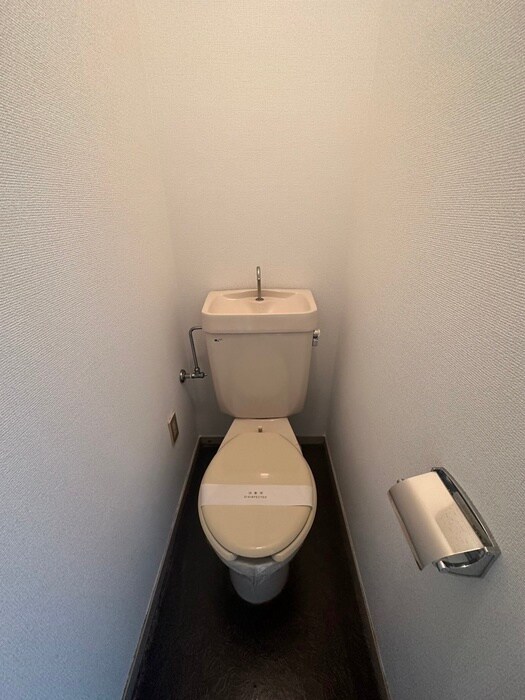 物件内観写真12　(トイレ)