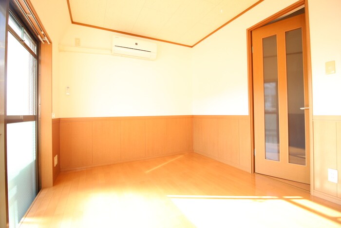 物件内観写真17　(居室)