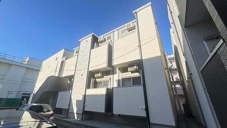 ハーモニーテラス南小泉外観写真