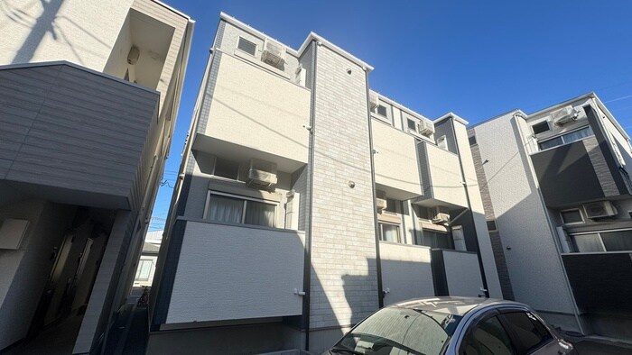 物件外観写真2　(外観写真)