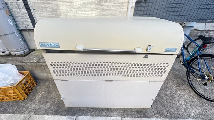 物件外観写真6　(建物設備)