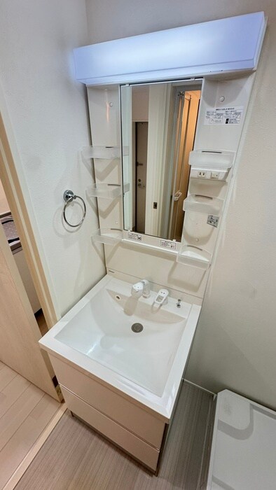 物件内観写真12　(洗面)