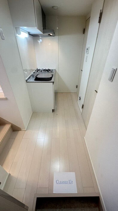 物件内観写真15　(廊下)