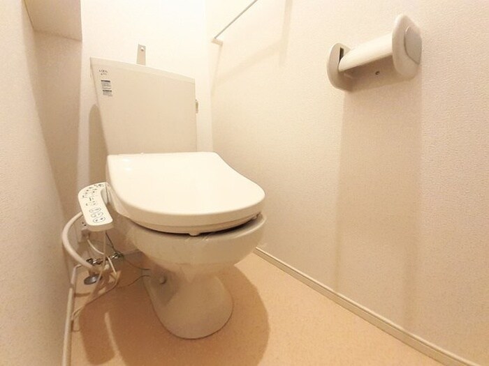 物件内観写真9　(トイレ)