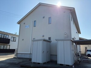 ヴィラージュ外観写真