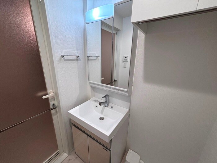 物件内観写真14　(洗面)