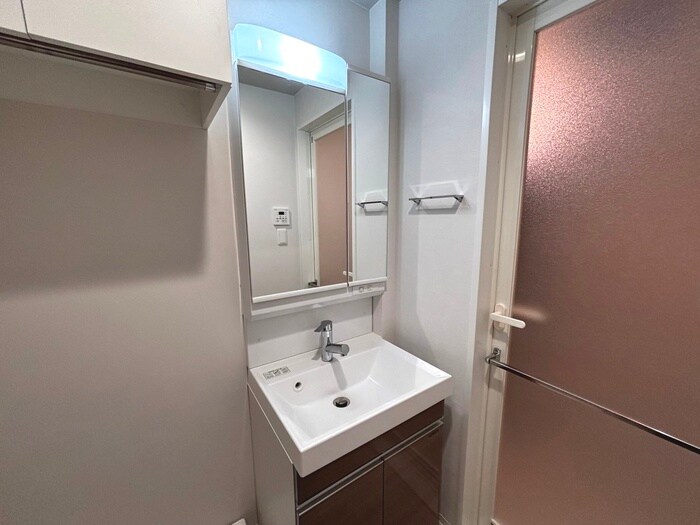 物件内観写真14　(洗面)