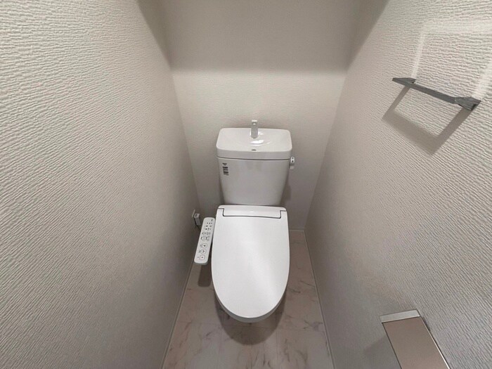 物件内観写真15　(トイレ)