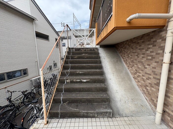 物件外観写真5　(外観写真)