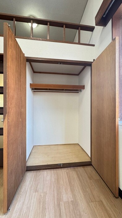 物件内観写真10　(収納)