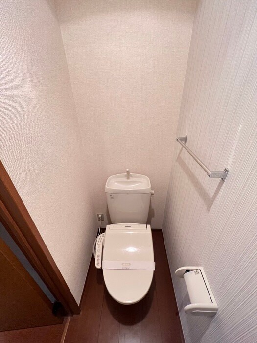 物件内観写真12　(トイレ)