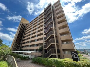ﾀﾞｲｱｼﾃｨ2000茂庭C3ﾘｯﾁﾞ(902)外観写真