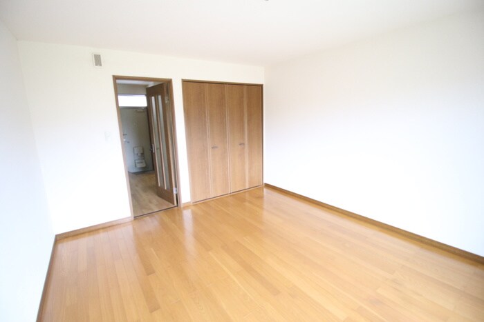 物件内観写真12　(居室)