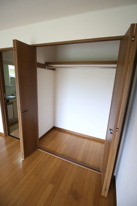 物件内観写真13　(収納)