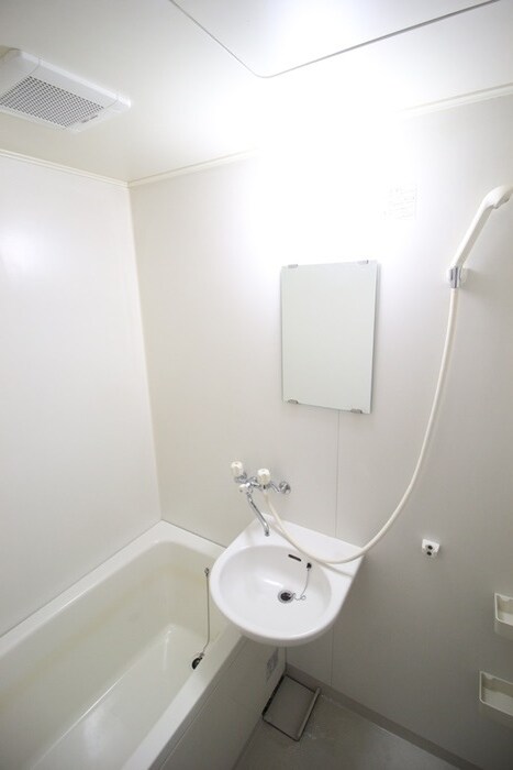 物件内観写真16　(バス／シャワールーム等)