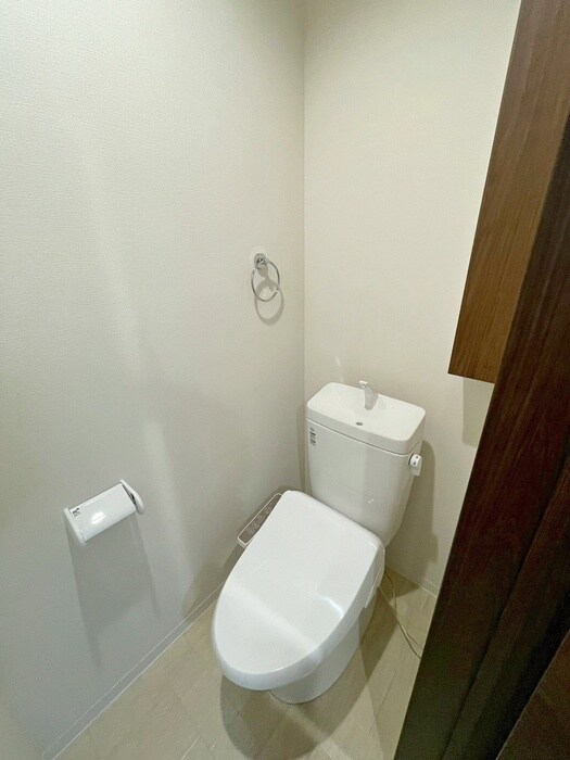 物件内観写真10　(トイレ)