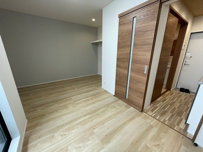 物件内観写真10　(居室)