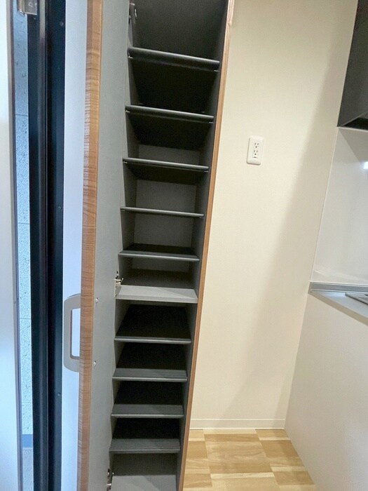 物件内観写真13　(靴箱)