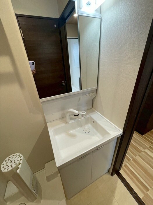 物件内観写真13　(洗面)