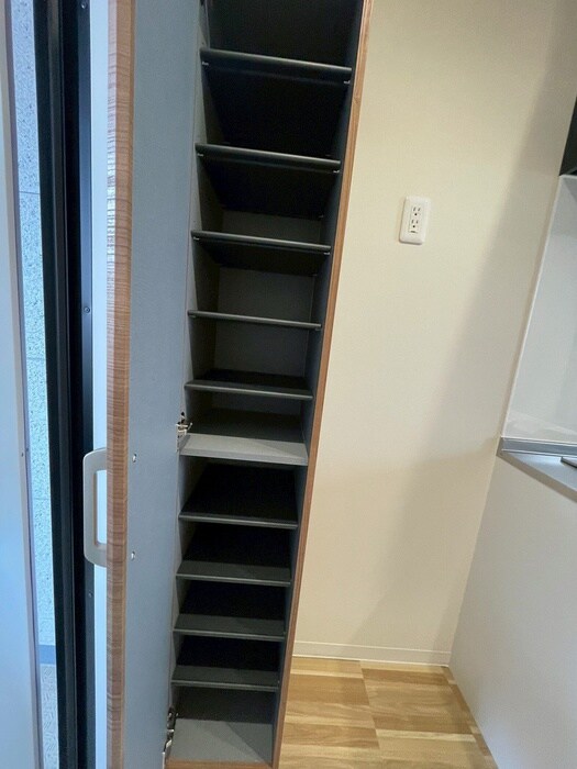 物件内観写真17　(靴箱)