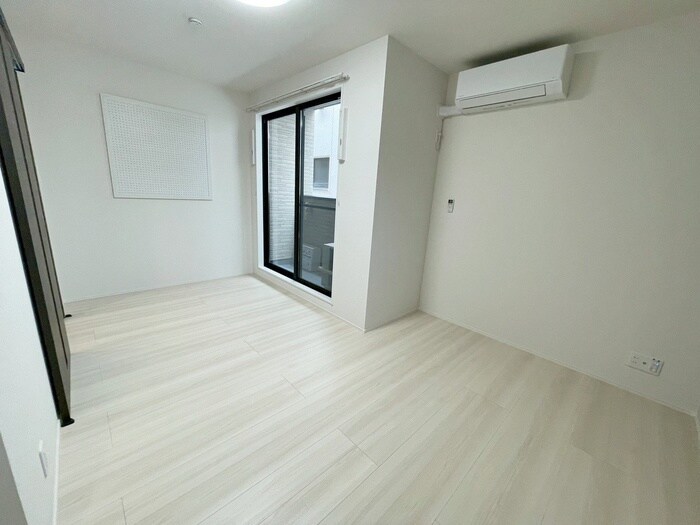 物件内観写真19　(居室)