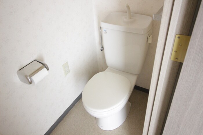 物件内観写真13　(トイレ)