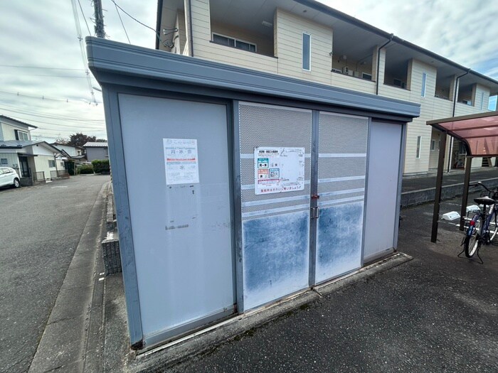 物件外観写真4　(建物設備)