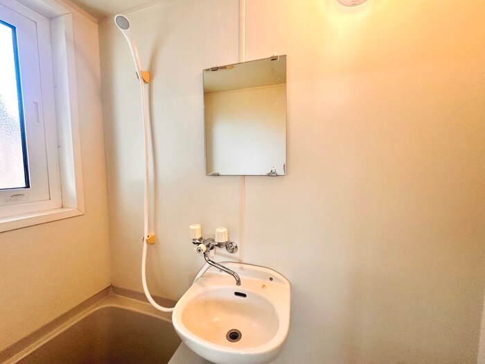 物件内観写真13　(洗面)