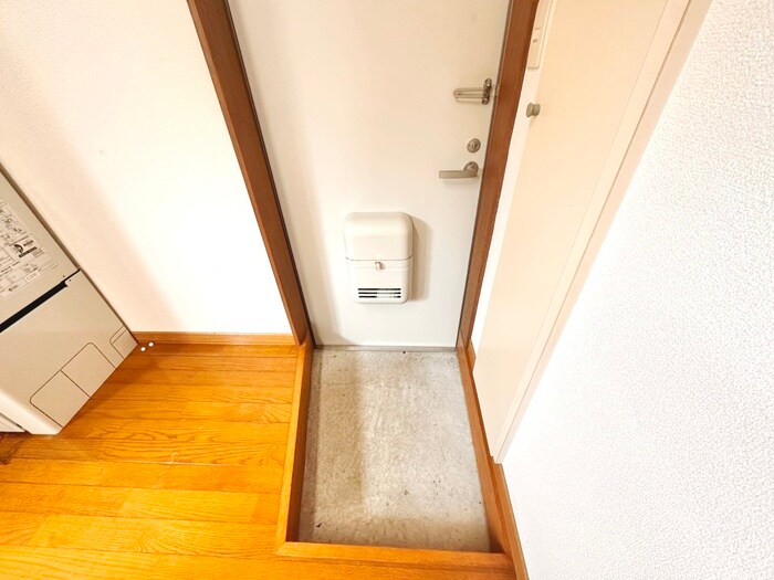 物件内観写真19　(玄関)