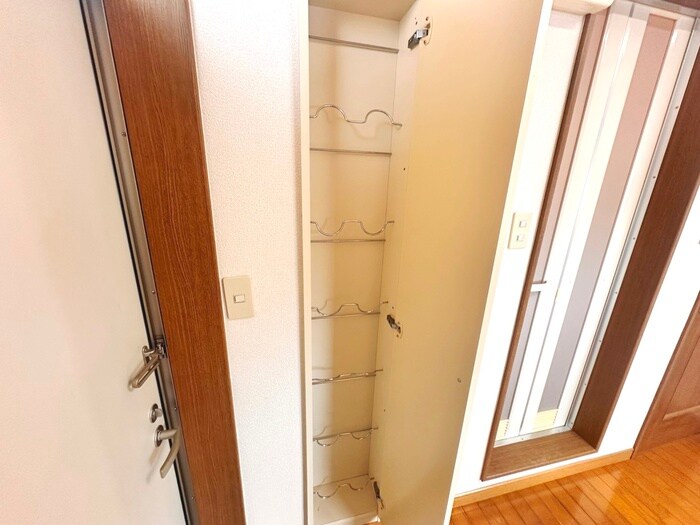 物件内観写真20　(靴箱)