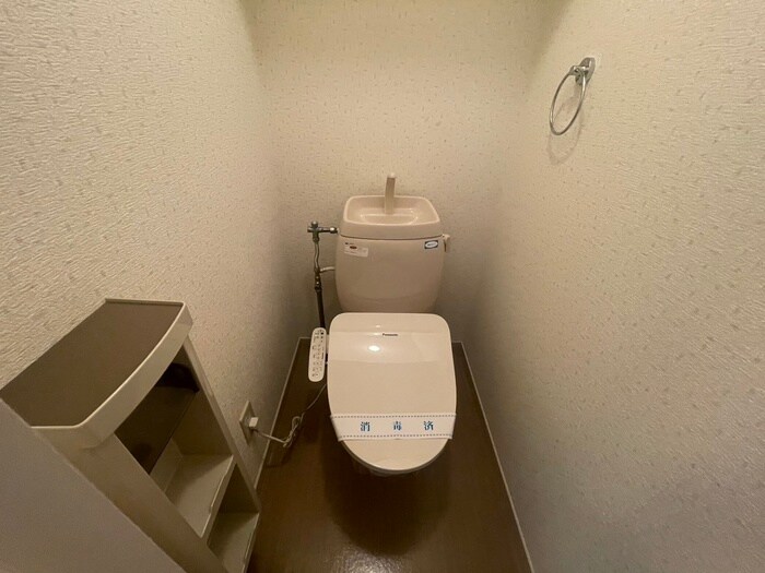 物件内観写真11　(トイレ)