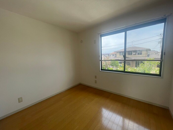 物件内観写真19　(居室)