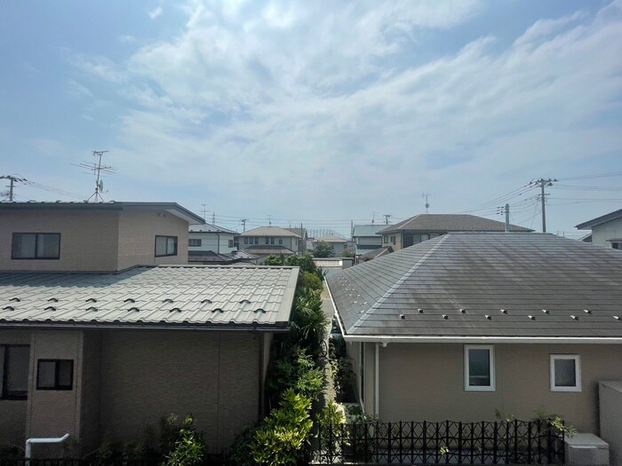 物件内観写真22　(室内からの展望)