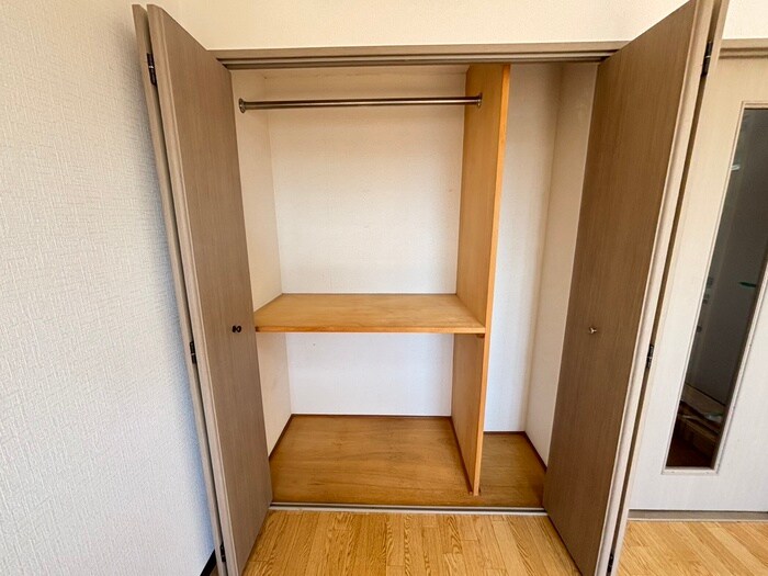 物件内観写真10　(収納)